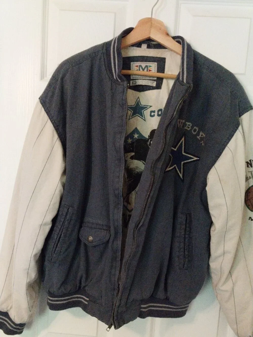Vintage 90s Mirage Dallas Cowboys NFL throwbacks pinstriped bomber jacket size L